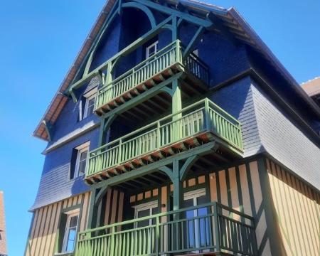 Pose et création de balcons à Deauville 